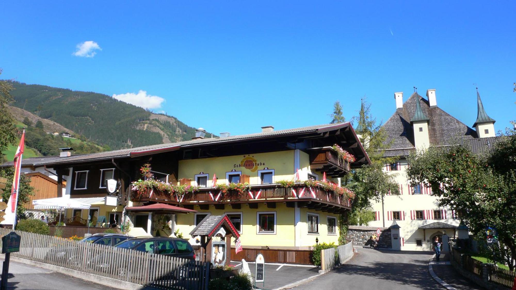Hotel Dorfgasthof Schlösslstube Stuhlfelden Exterior foto