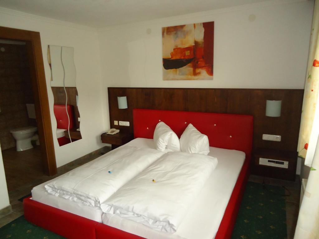 Hotel Dorfgasthof Schlösslstube Stuhlfelden Zimmer foto