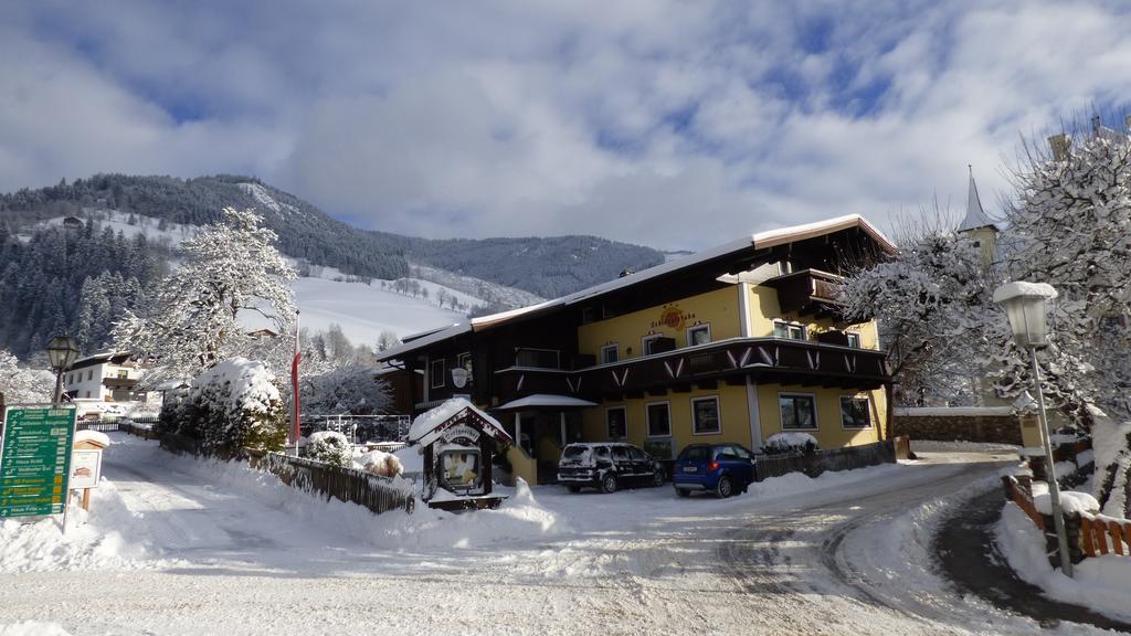 Hotel Dorfgasthof Schlösslstube Stuhlfelden Exterior foto